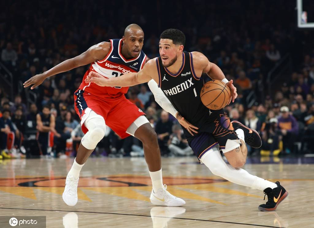 布克17+8萨尔19+15 太阳击败奇才3连胜